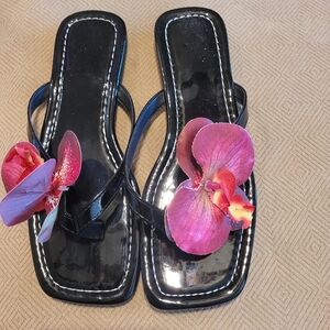 NEW Black Floral Women's Sandals